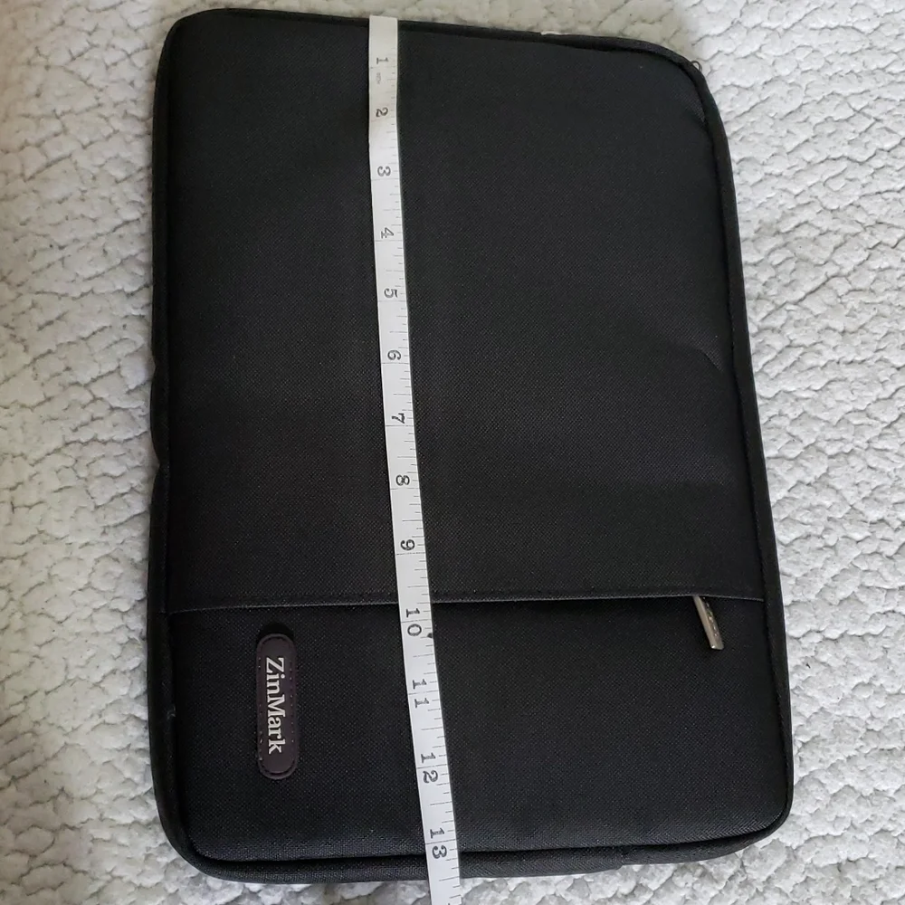 NWOT ZinMark Laptop Black Carrying Bag 13 x 9in